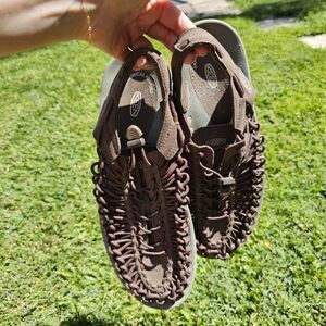Keen Uneek sneaker- vibram sole mens size 13